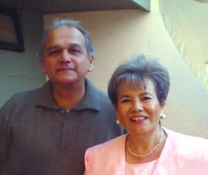 Mono de Mamá y Papá